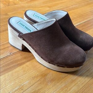 Steve Madden Chocolate Suede Platform Clogs
